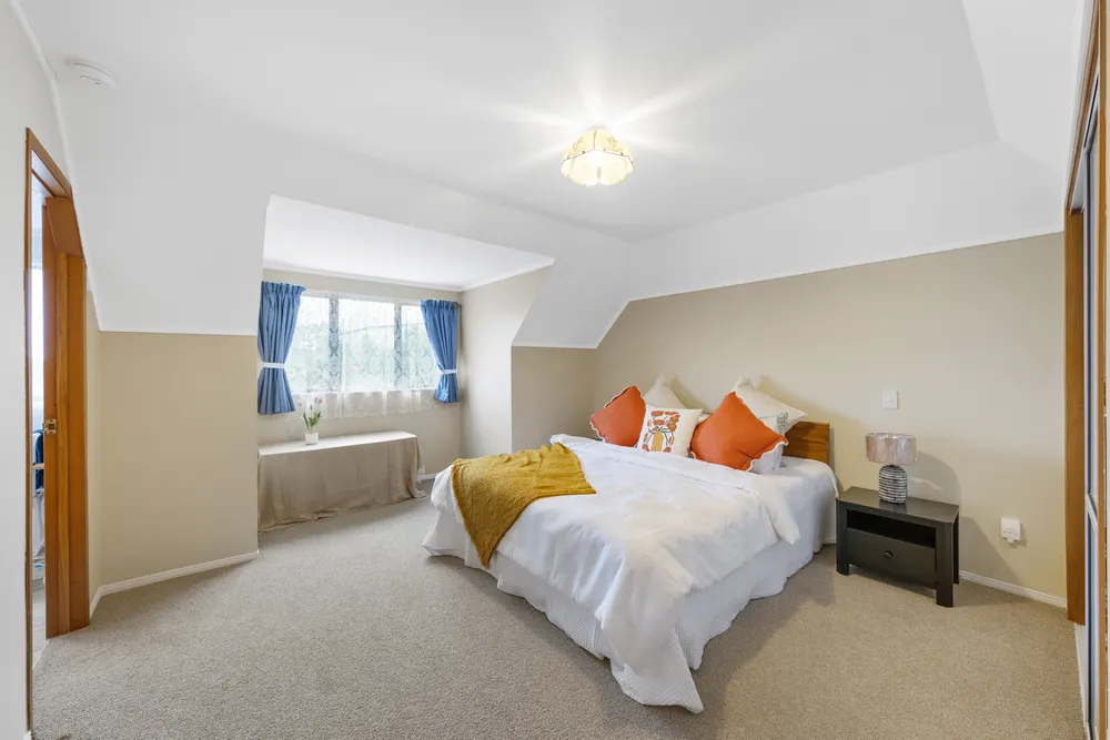 Photos of 2/119 St Andrews Road