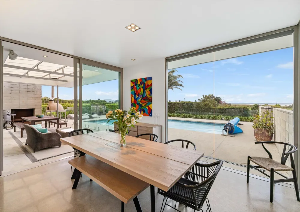 Photos of 261C Walker Road East