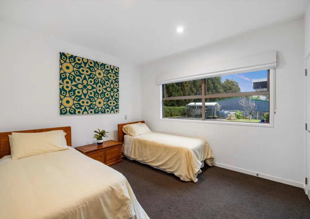 Photos of 261C Walker Road East