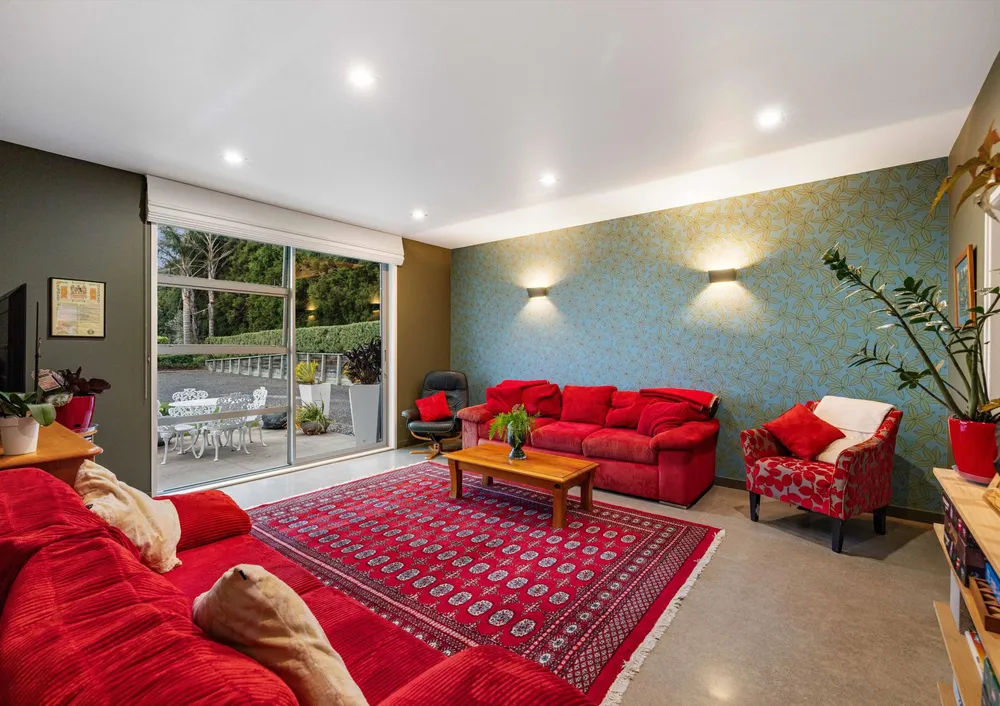 Photos of 261C Walker Road East