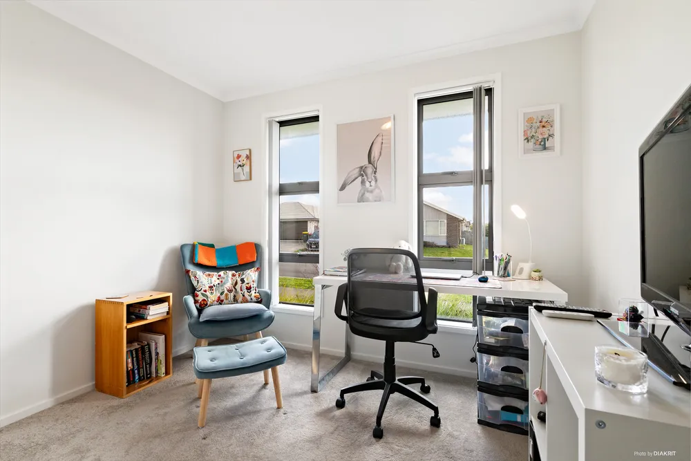Photos of 15 Perla Road