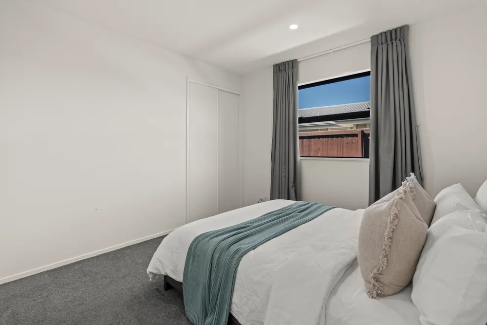 Photos of 49 Candlesticks Crescent