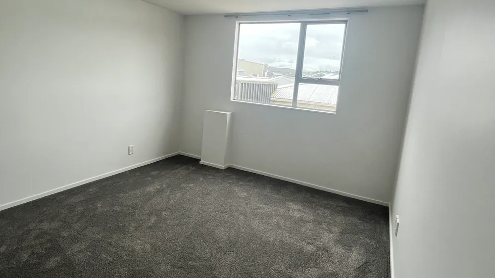 Photos of 4/133 Main Street