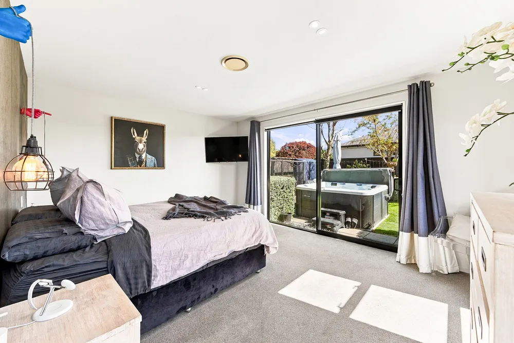 Photos of 62 Birchs Road