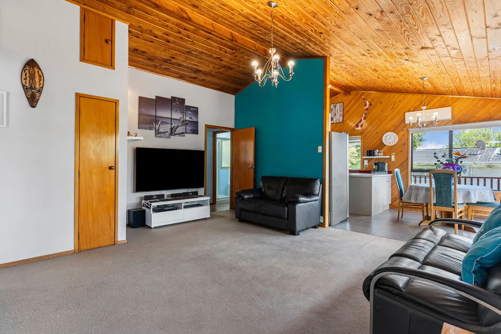 Photos of 113A Ridge Road