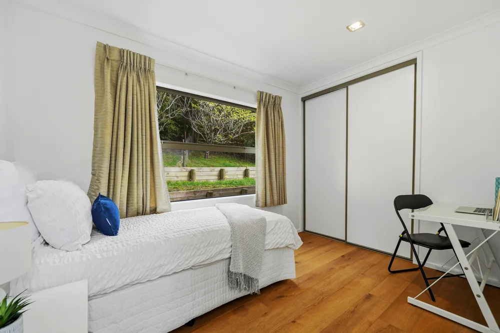 Photos of 92B Scott Road