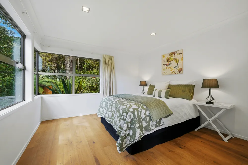 Photos of 92B Scott Road