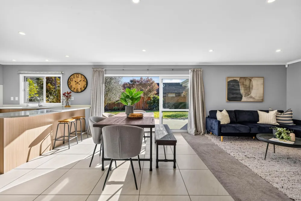 Photos of 12 Sylvester Crescent