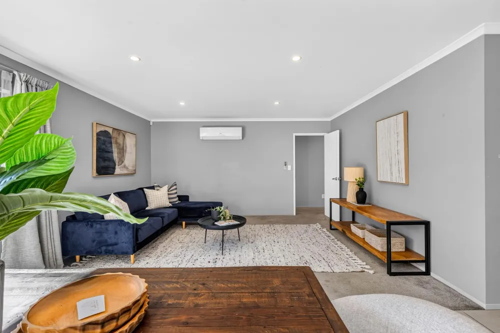 Photos of 12 Sylvester Crescent