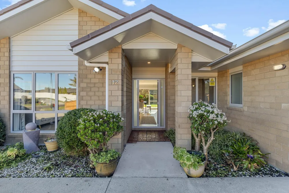 Photos of 12 Sylvester Crescent