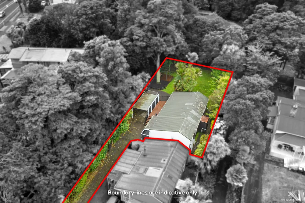 Photos of 2/2 Claude Road