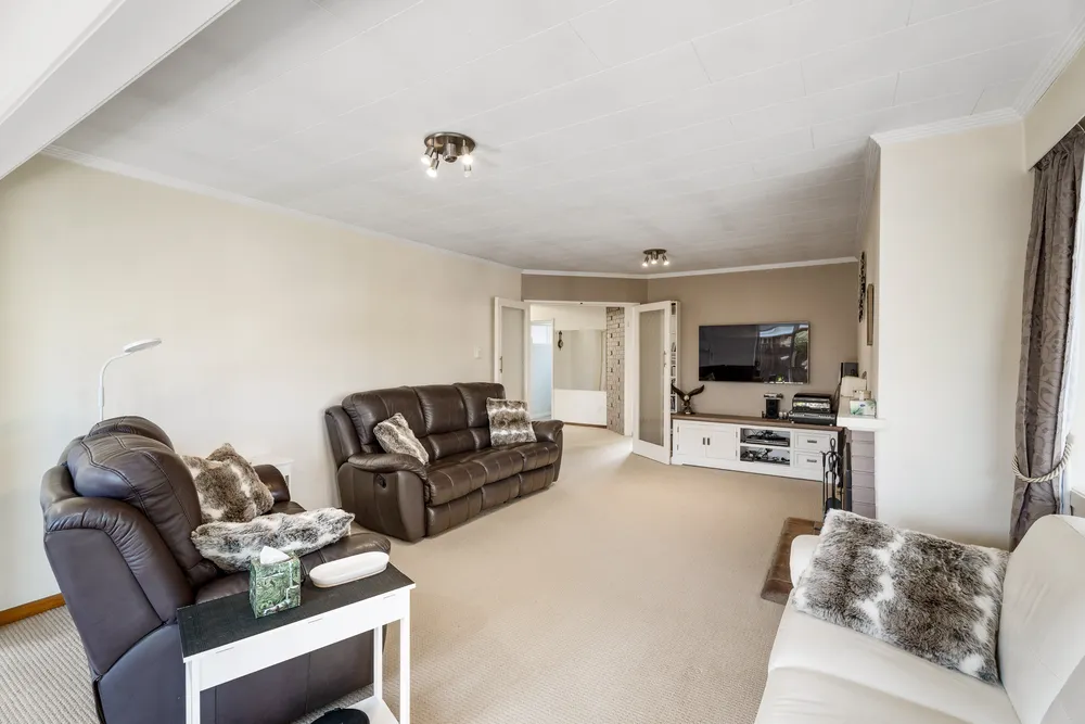 Photos of 49 Lynmore Drive