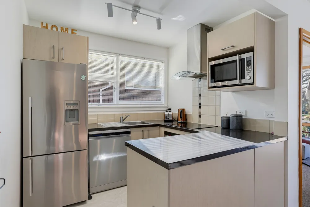 Photos of 22 Gunns Crescent