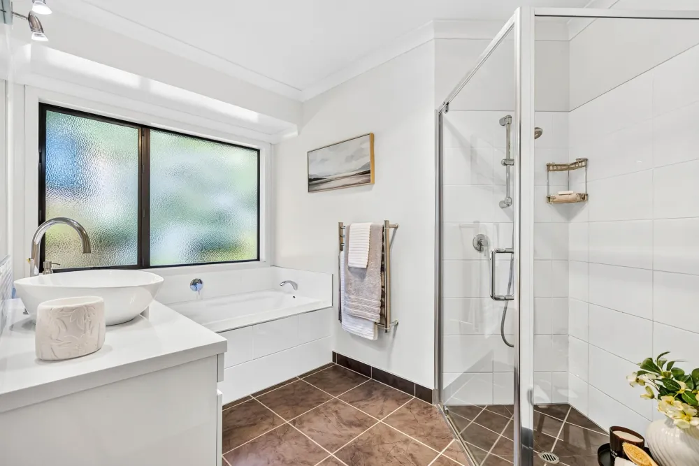 Photos of 60B Howard Road