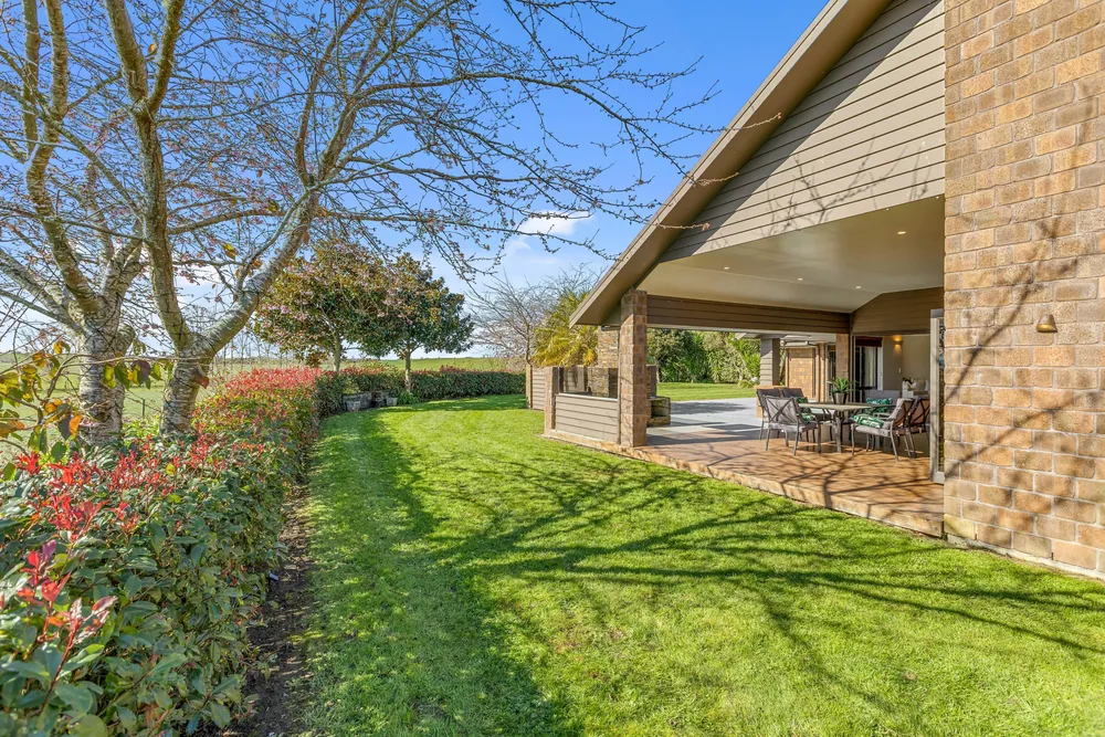 Photos of 60B Howard Road