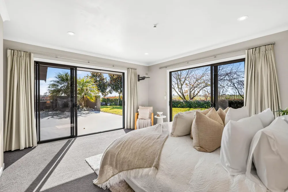 Photos of 60B Howard Road