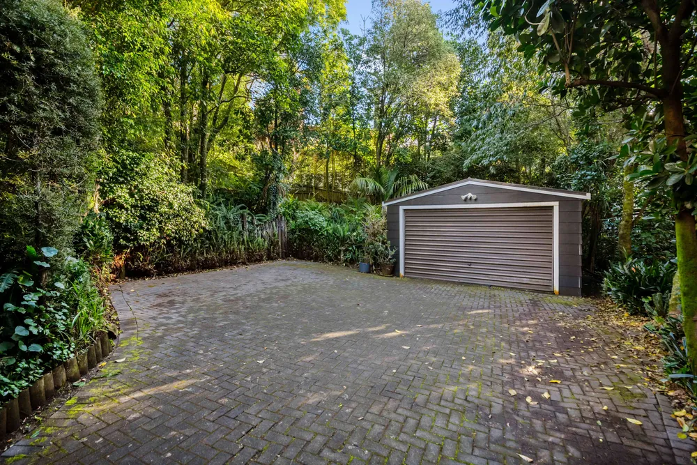 Photos of 18A Mainston Road