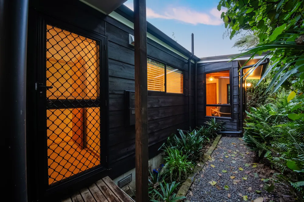 Photos of 18A Mainston Road