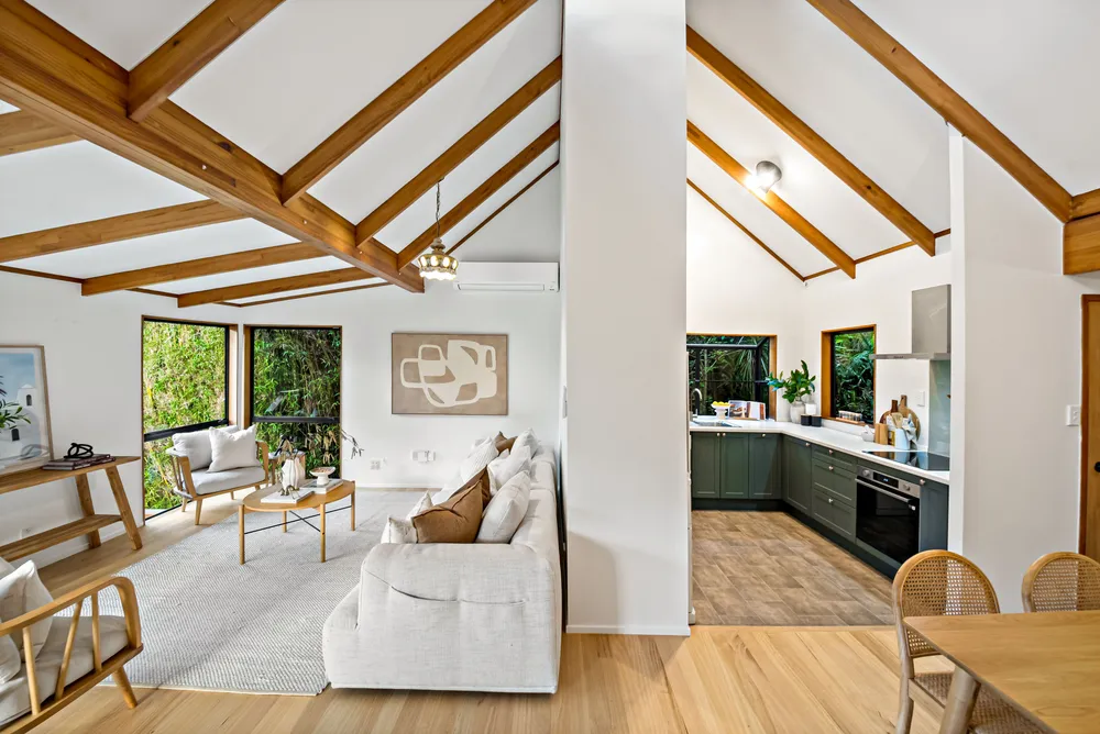 Photos of 18A Mainston Road