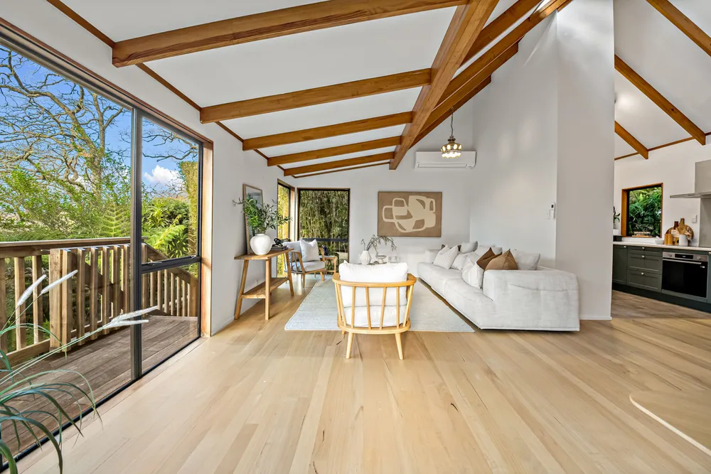 Photos of 18A Mainston Road