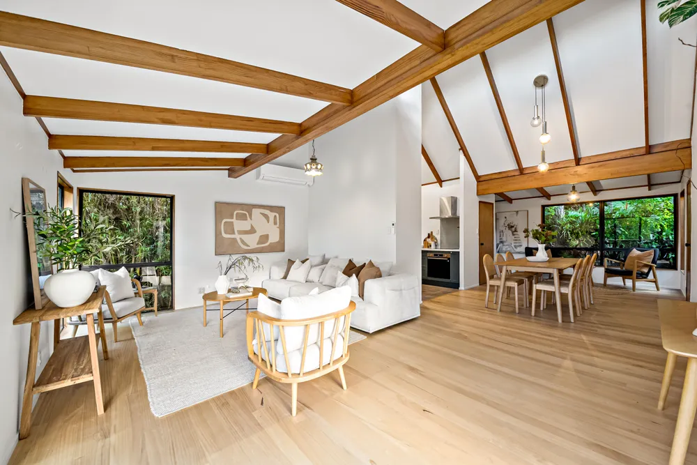 Photos of 18A Mainston Road