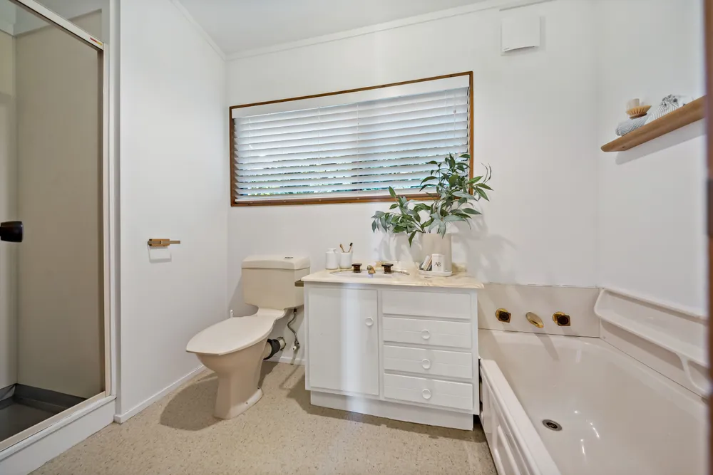 Photos of 18A Mainston Road