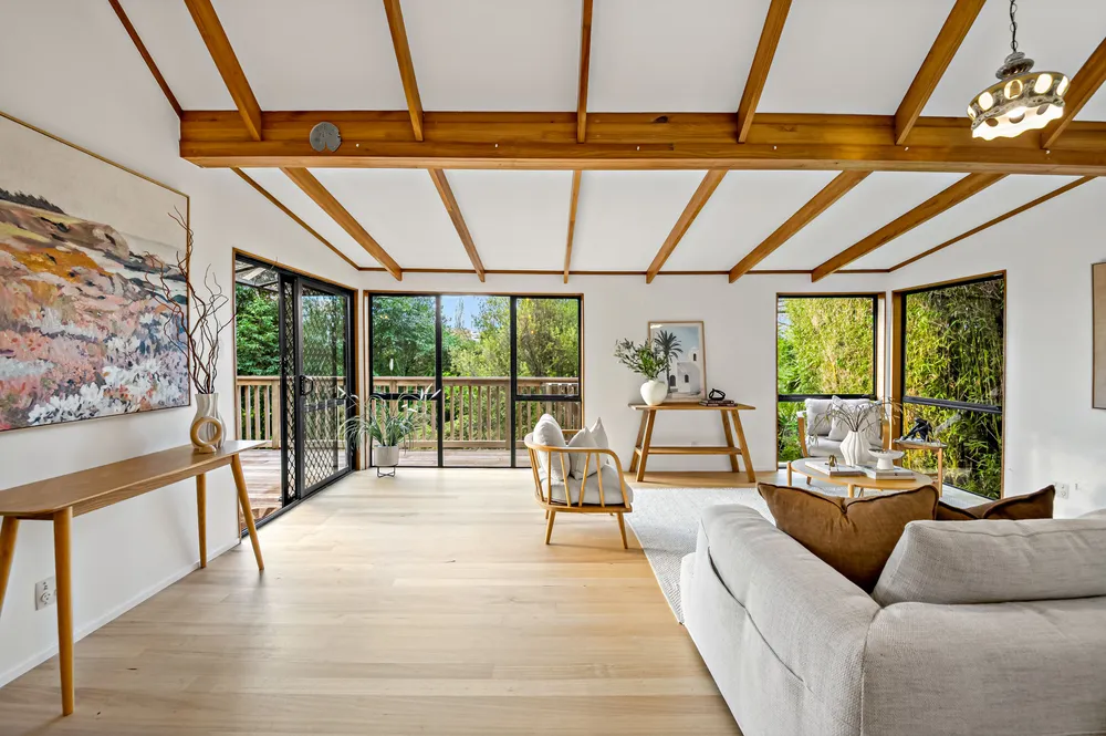 Photos of 18A Mainston Road