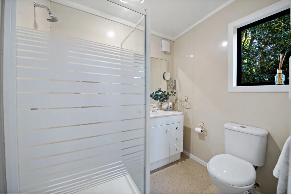 Photos of 18A Mainston Road