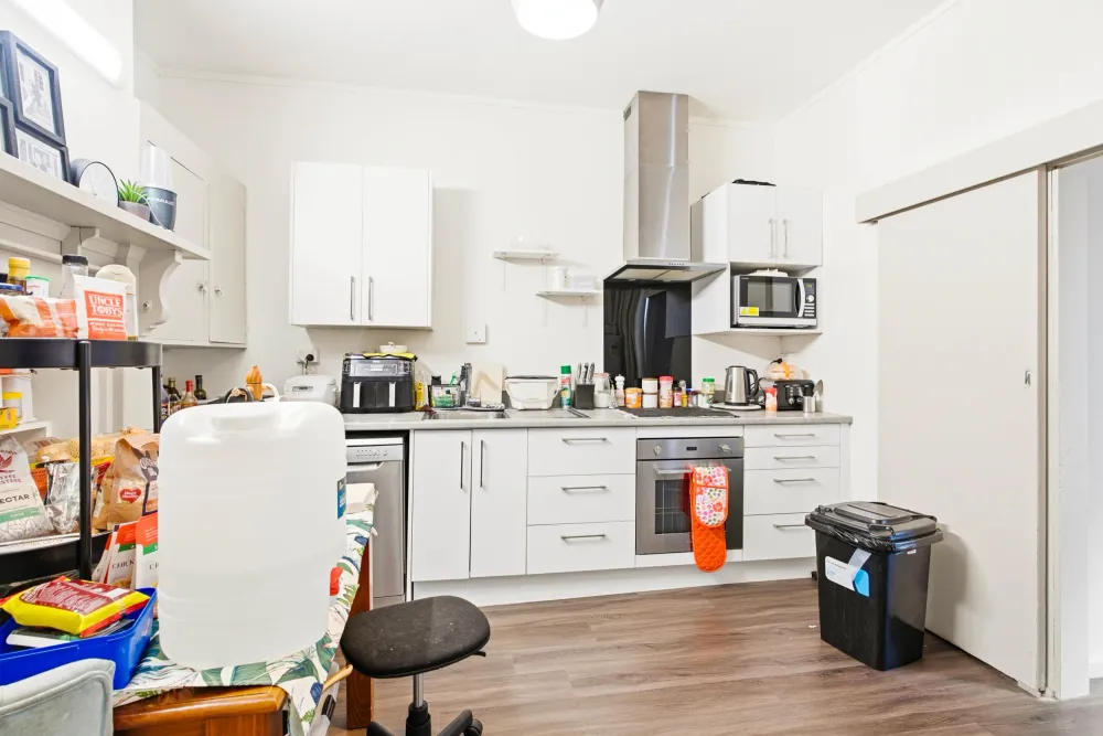 Photos of 11 Lees Street