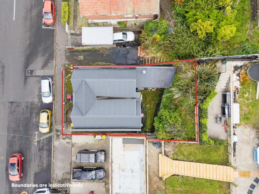 Photos of 11 Lees Street