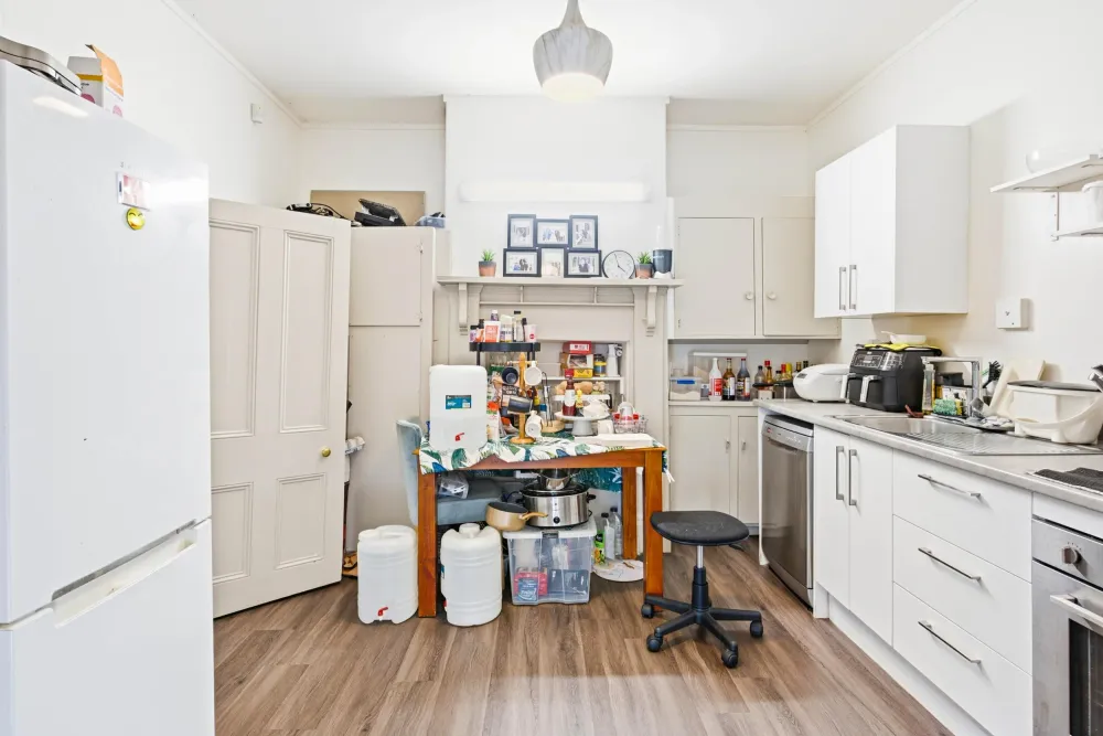 Photos of 11 Lees Street