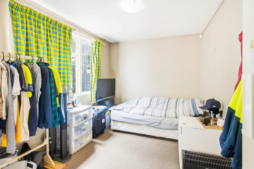 Photos of 11 Lees Street