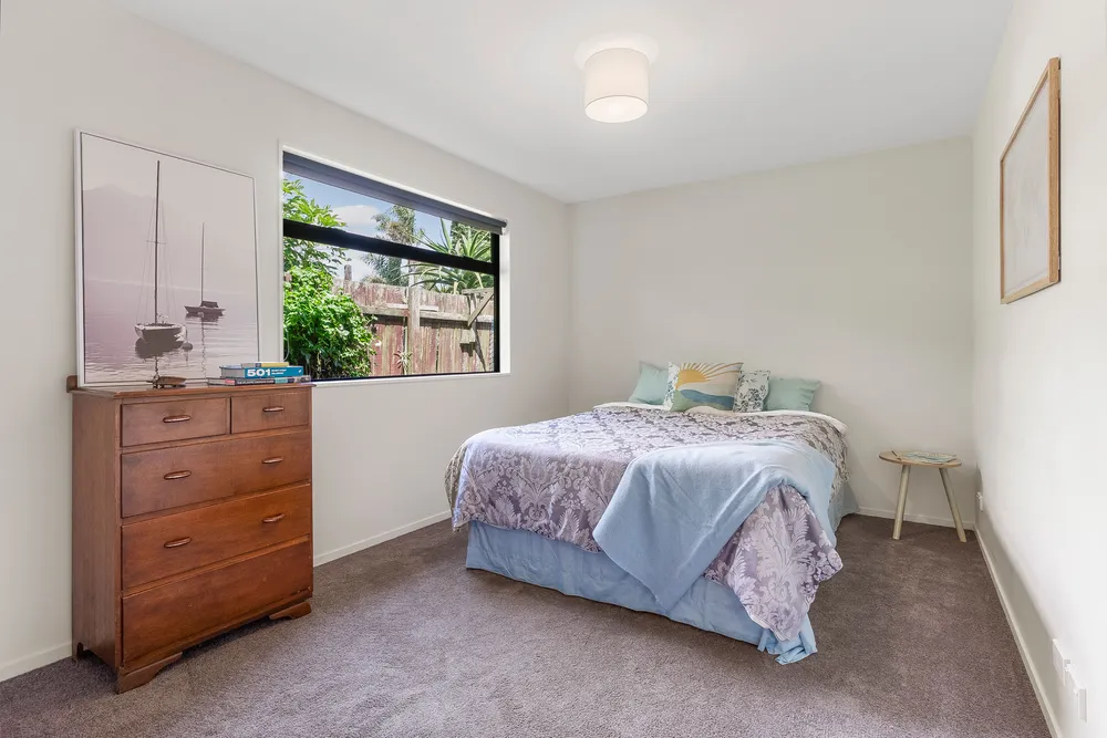 Photos of 2/10 Etherton Drive