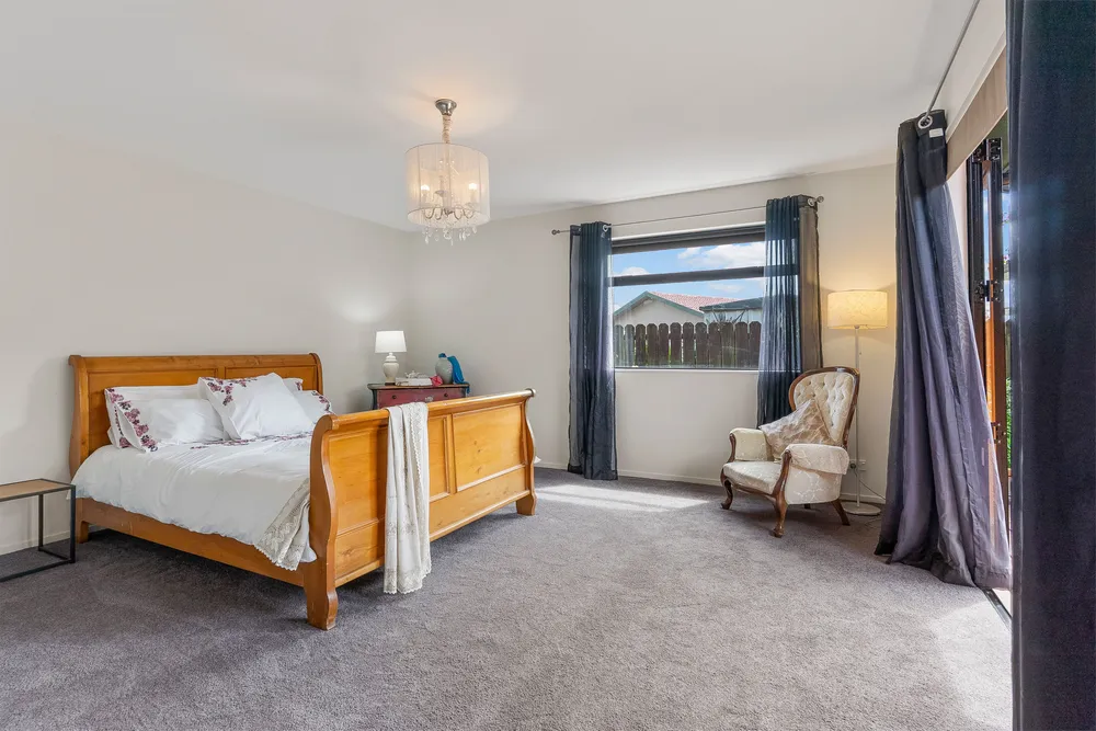 Photos of 2/10 Etherton Drive