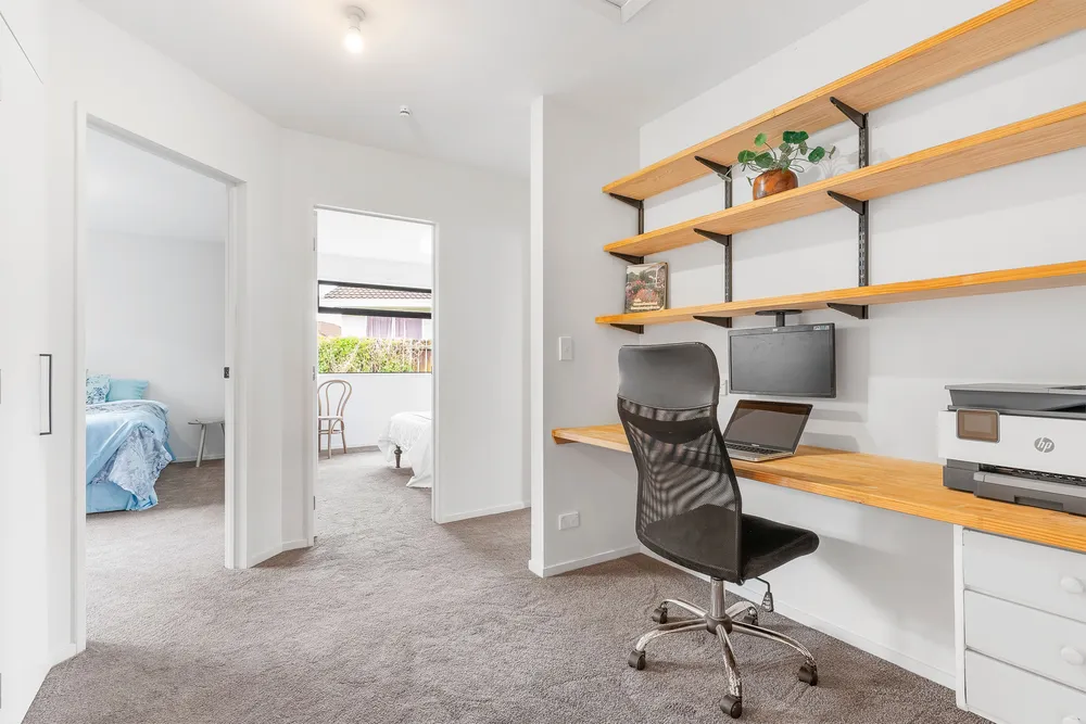 Photos of 2/10 Etherton Drive