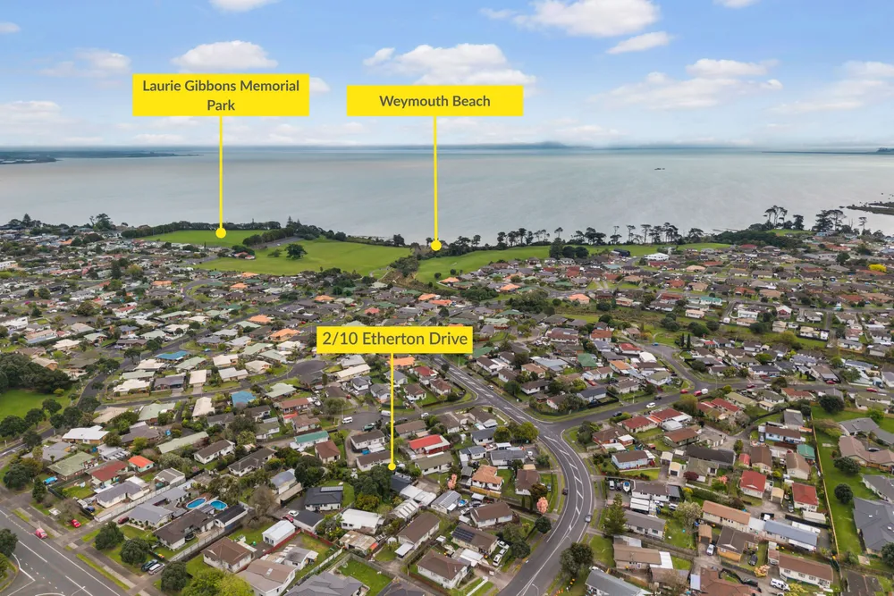 Photos of 2/10 Etherton Drive