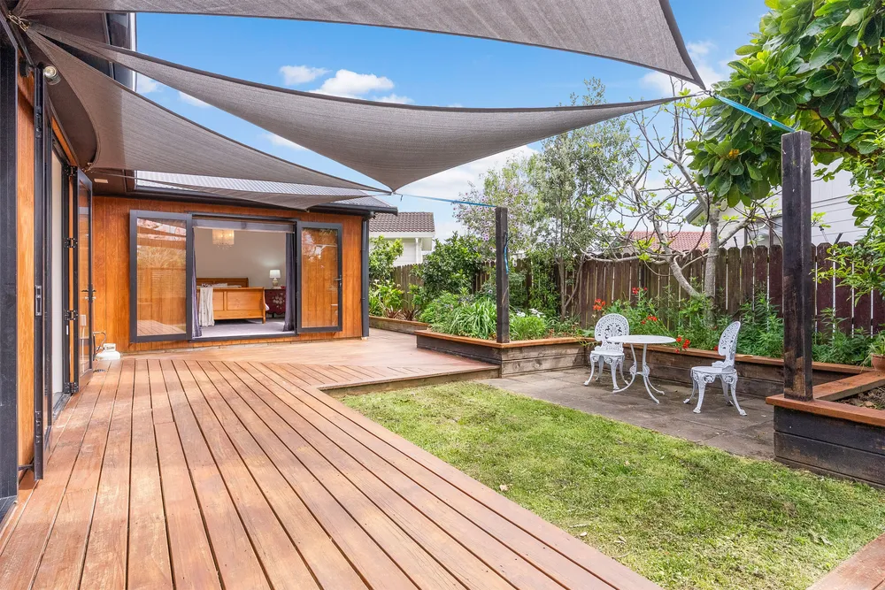 Photos of 2/10 Etherton Drive