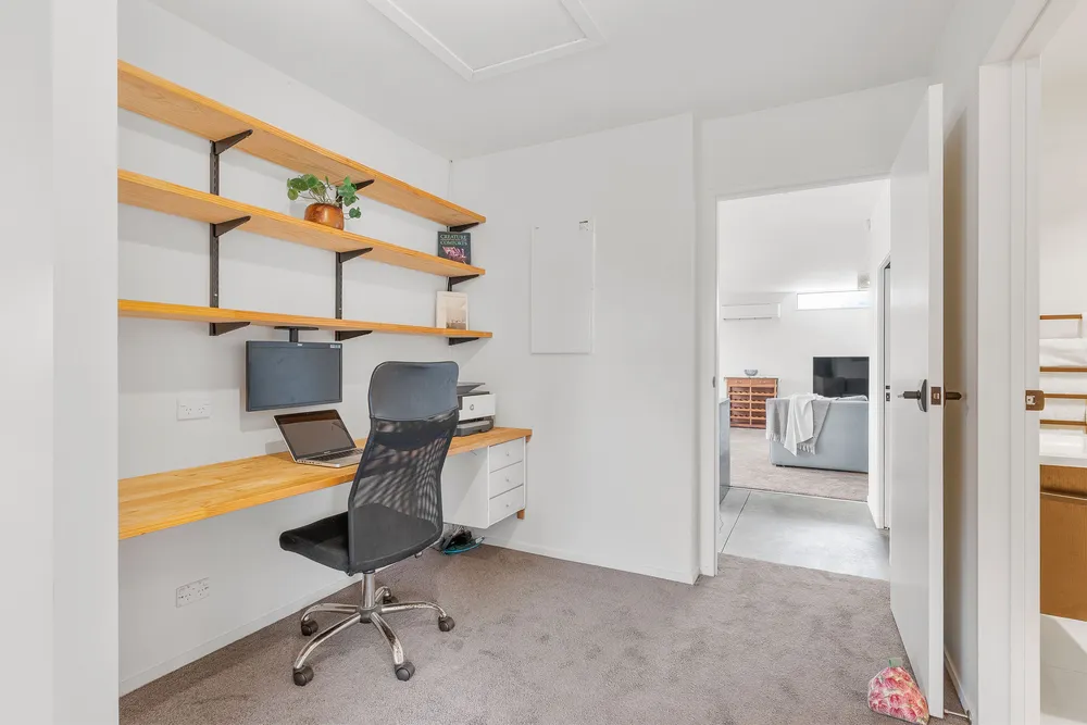 Photos of 2/10 Etherton Drive