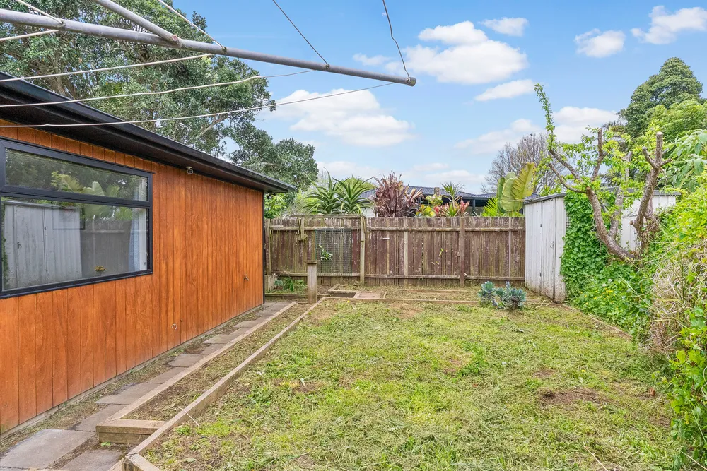 Photos of 2/10 Etherton Drive