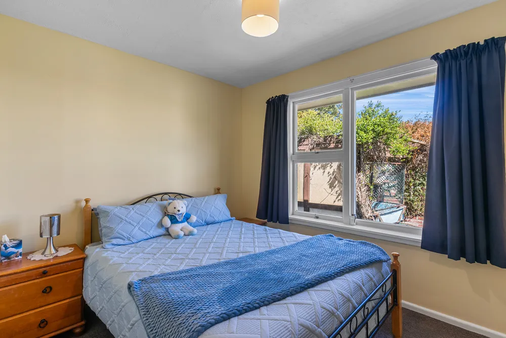 Photos of 27 Greenpark Street