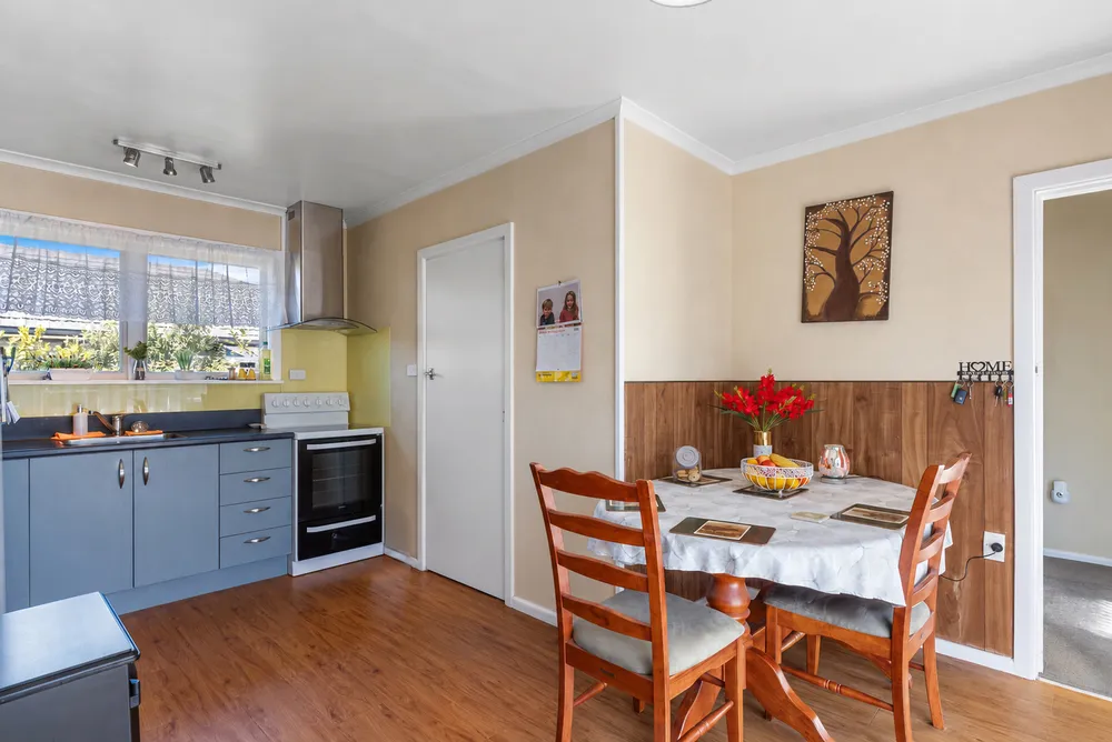 Photos of 27 Greenpark Street