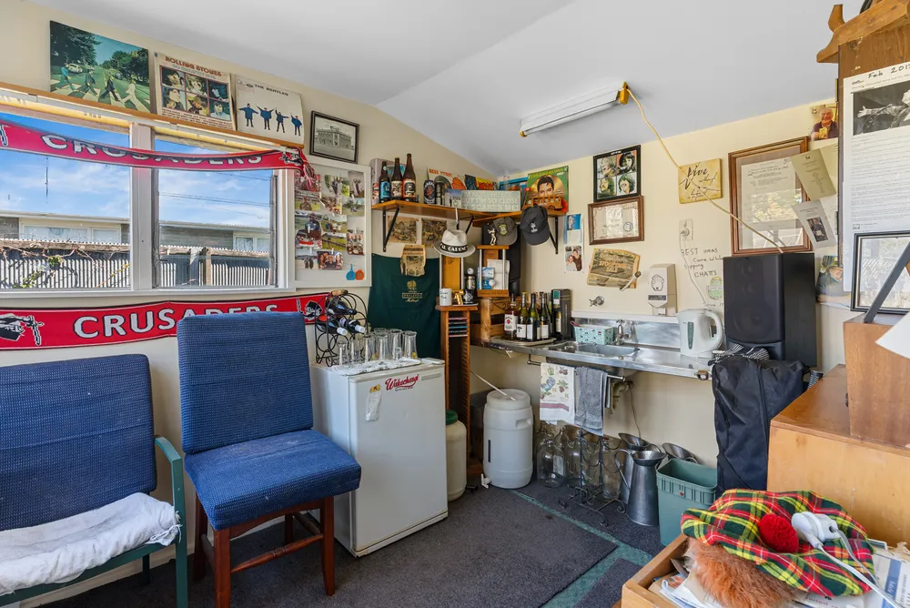 Photos of 27 Greenpark Street