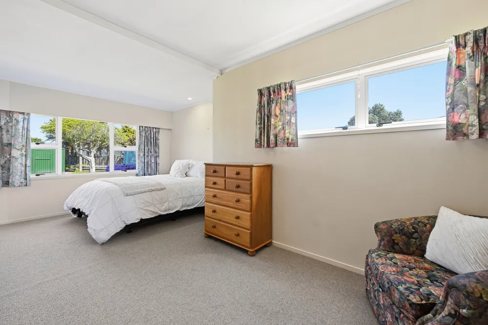 Photos of 17 Duncan Street