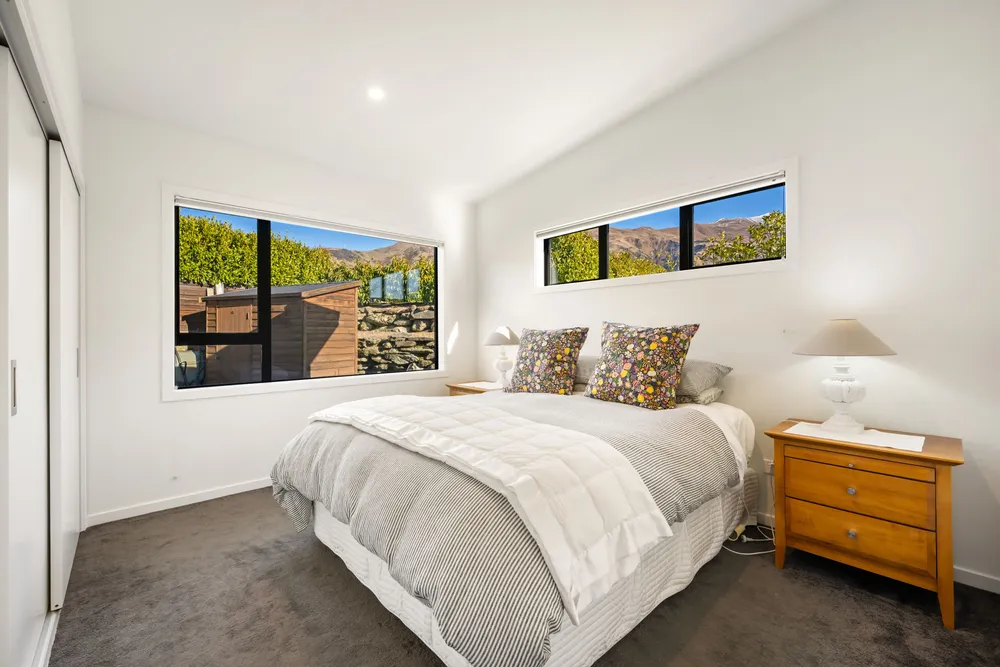 Photos of 20 Niger Street