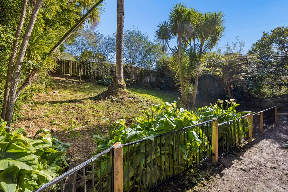 Photos of 49A Clayburn Road
