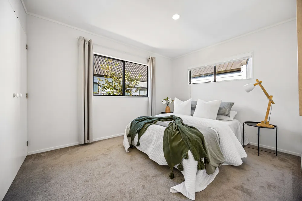 Photos of 49A Clayburn Road