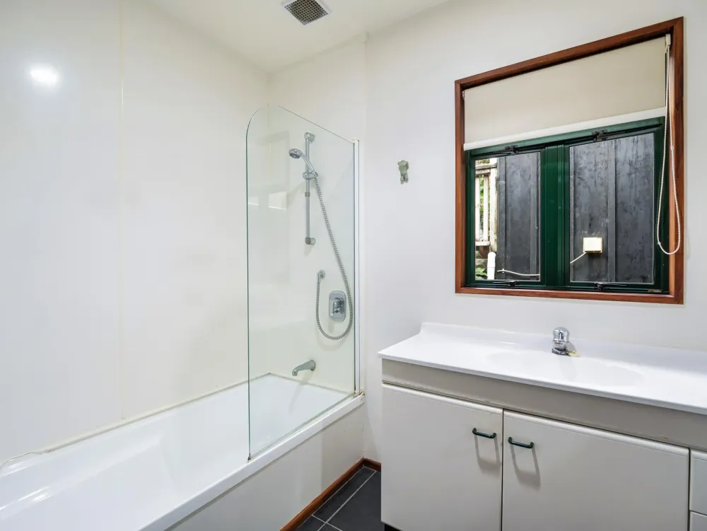 Photos of 93 Upland Road