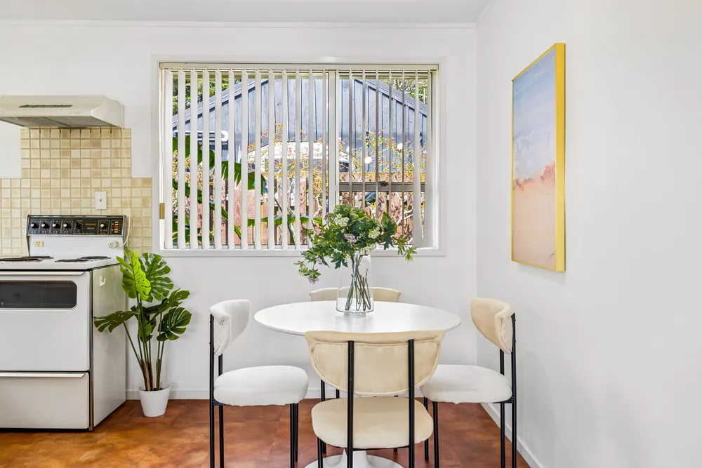 Photos of 2/4 Aylmer Court