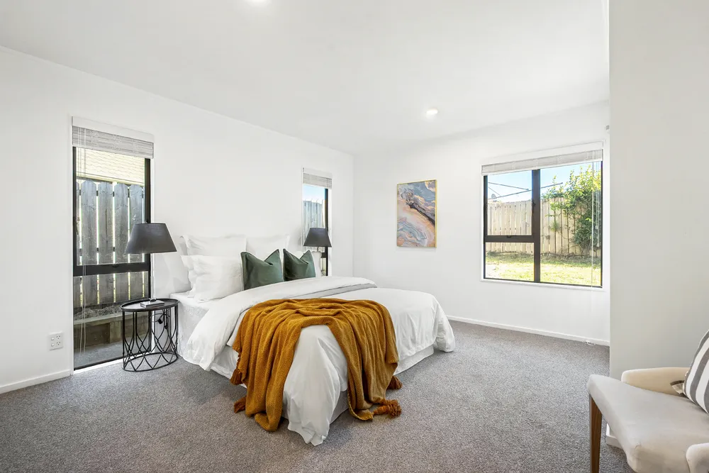 Photos of 10 Frank Bunce Grove