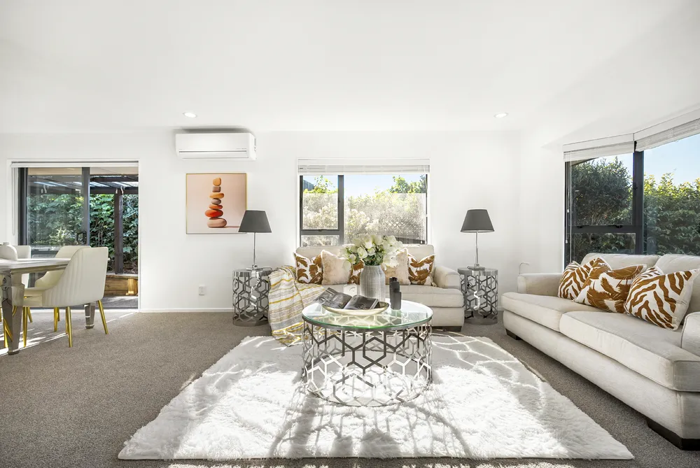 Photos of 10 Frank Bunce Grove